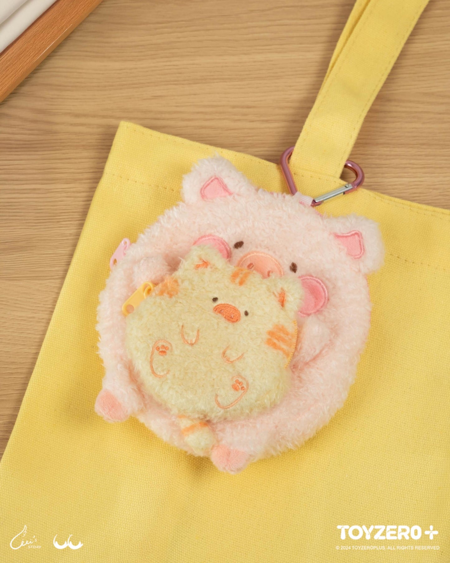 LULU THE PIGGY GENERIC - HUGGING MIMI PLUSH POUCH